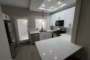 2910 Grants Lake Blvd, Sugar Land, TX 77479 - Photo 9
