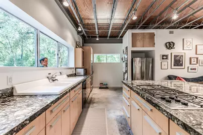 5755 Knox Street, Houston, TX 77091 - Photo 11