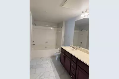 7575 Kirby Drive #2226, Houston, TX 77030 - Photo 19