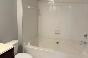 7575 Kirby Dr, Houston, TX 77030 - Photo 27