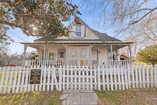 304 W Wheat St, Woodville, TX 75979 - Photo 15