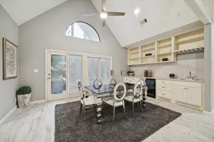 19 Thornhill Oaks Dr, Houston, TX 77015 - Photo 13