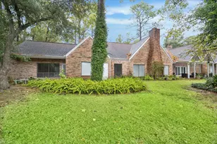 19 Thornhill Oaks Dr, Houston, TX 77015 - Photo 29