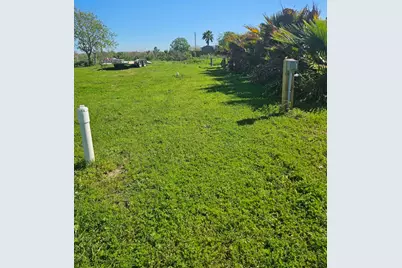 1102 Tuna Drive, Crystal Beach, TX 77650 - Photo 3