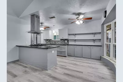 7210 Pine Grove Drive, Houston, TX 77092 - Photo 13