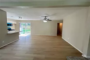 10911 Lockgate Ln, Houston, TX 77048 - Photo 7