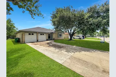 12019 New Brunswick Drive, Houston, TX 77089 - Photo 15