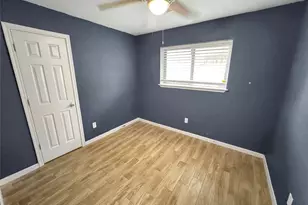 12019 New Brunswick Dr, Houston, TX 77089 - Photo 7
