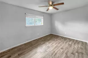 12019 New Brunswick Dr, Houston, TX 77089 - Photo 7
