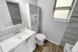 12019 New Brunswick Dr, Houston, TX 77089 - Photo 9