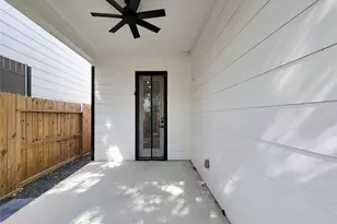 5019 Creekmont Dr, Houston, TX 77091 - Photo 37