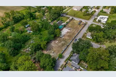 6402 Tuskegee Street, Houston, TX 77091 - Photo 9