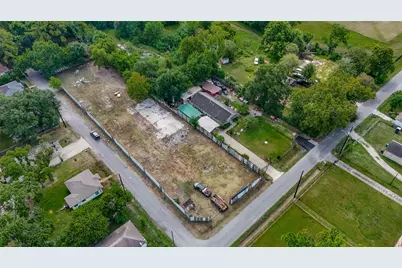 6402 Tuskegee Street, Houston, TX 77091 - Photo 3