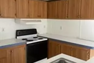 776 8th St, Somerville, TX 77879 - Photo 3