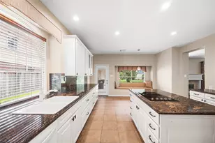 12506 Whispering Sands Ct, Houston, TX 77041 - Photo 9