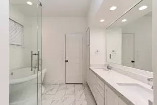 35 Tender Violet Pl, The Woodlands, TX 77381 - Photo 19