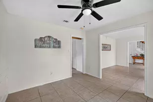 10407 Waving Fields Dr, Houston, TX 77064 - Photo 7