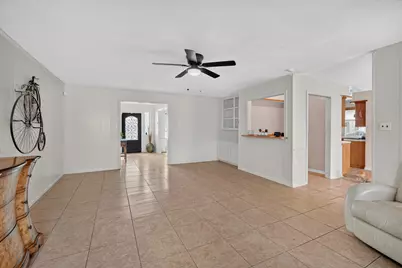 10407 Waving Fields Drive, Houston, TX 77064 - Photo 15