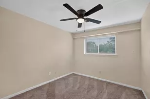 10407 Waving Fields Dr, Houston, TX 77064 - Photo 21