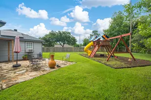 10407 Waving Fields Dr, Houston, TX 77064 - Photo 29