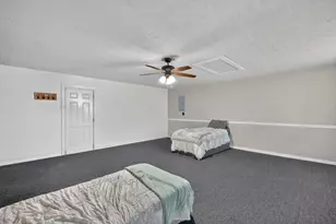 10407 Waving Fields Dr, Houston, TX 77064 - Photo 17