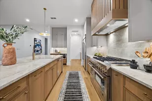 2250 Bartlett St, Houston, TX 77098 - Photo 7