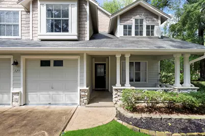 123 Sheerborne Court, The Woodlands, TX 77382 - Photo 3