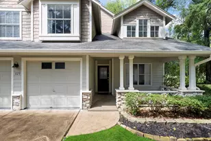 123 Sheerborne Ct, The Woodlands, TX 77382 - Photo 3