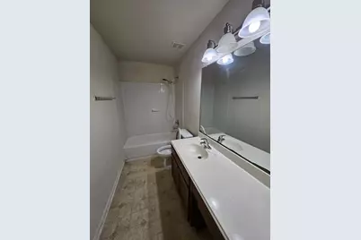 13122 Stratford Skies Lane, Houston, TX 77072 - Photo 43