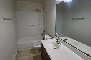 13122 Stratford Skies Ln, Houston, TX 77072 - Photo 43