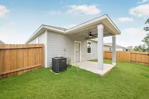 15419 Maple Ter Dr, Conroe, TX 77303 - Photo 31