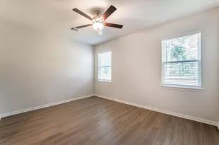 15419 Maple Ter Dr, Conroe, TX 77303 - Photo 17
