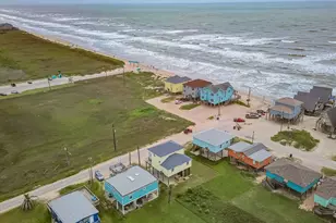 104 Beach Dr, Freeport, TX 77541 - Photo 29