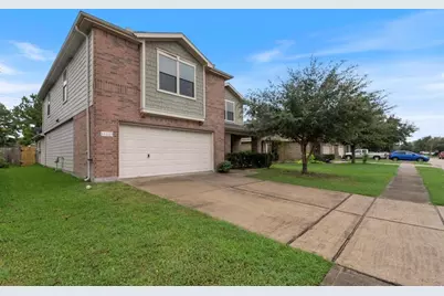 16119 Peach Bluff Lane, Cypress, TX 77429 - Photo 3