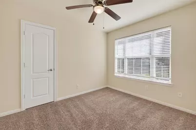 2237 Ivy Wall Drive, Conroe, TX 77301 - Photo 23