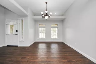 204 Audubon Woods Ct, Richwood, TX 77531 - Photo 3