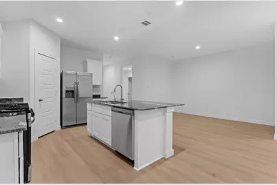 9018 Rose Water Trail, Rosharon, TX 77583 - Photo 11