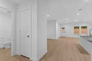 9018 Rose Water Trl, Rosharon, TX 77583 - Photo 17