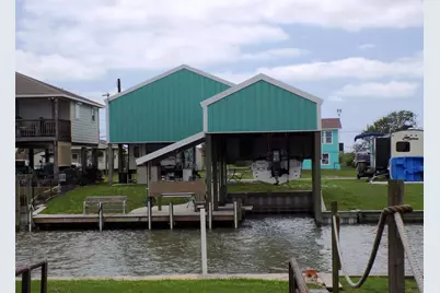 3569 County Road 202, Sargent, TX 77414 - Photo 1