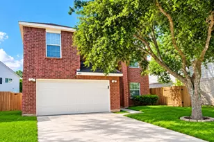 422 Mystic Glen Loop, Houston, TX 77339 - Photo 1