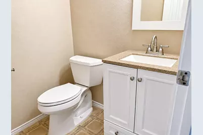 422 Mystic Glen Loop, Houston, TX 77339 - Photo 9