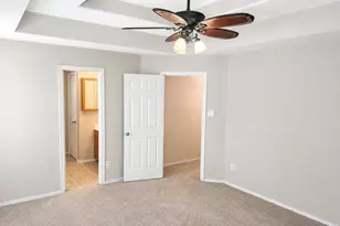 422 Mystic Glen Loop, Houston, TX 77339 - Photo 13