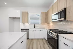 6735 Peerless St, Houston, TX 77021 - Photo 1