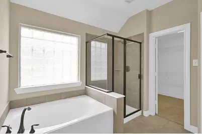 106 N Pinto Point Circle, Spring, TX 77389 - Photo 19