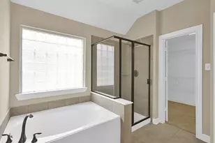 106 N Pinto Point Cir, Spring, TX 77389 - Photo 19