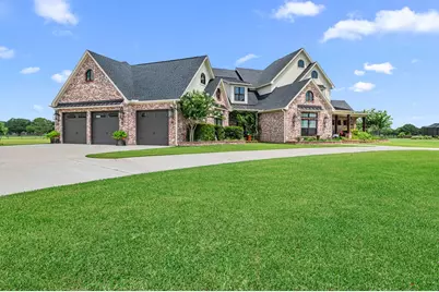 304 Champions Court, El Campo, TX 77437 - Photo 45