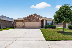 7806 London Tower Ln, Houston, TX 77044 - Photo 1