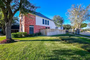 4202 Creek Hollow Ln, Missouri City, TX 77459 - Photo 39