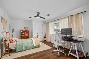 355 N Monroe St, La Grange, TX 78945 - Photo 15