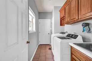 105 Thyme Trail, Lake Jackson, TX 77566 - Photo 15